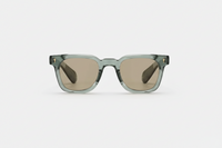 Verde con lentes verdes