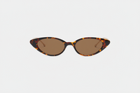 Leopardo con lentes marrones
