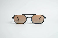 Negro con lentes champagne