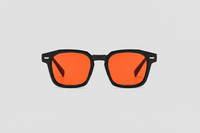 Negro con lentes rojas